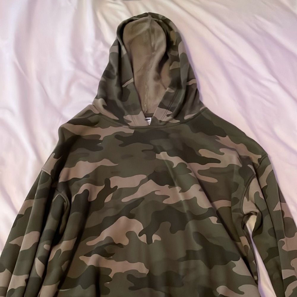 this is a old navy sweatshirt never worn.